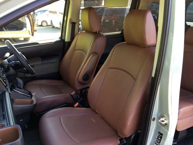 シエンタ ハイブリッドＺ　／４ＷＤ／ＨＤＭＩ・純正ナビＴＶ／純正フリップダウンモニター／バックカメラ／両電動ドア／プリクラッシュ／障害物センサー／１５００Ｗコンセント／シートカバー／３列７人／関東１オナ／記録簿／禁煙／保証継承（5枚目）