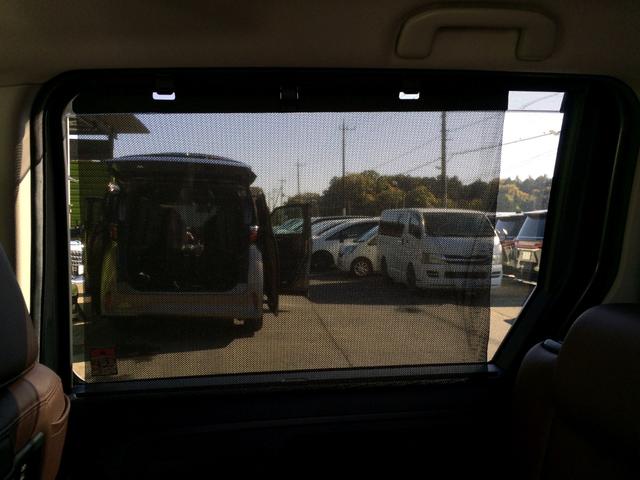 シエンタ ハイブリッドＺ　／４ＷＤ／ＨＤＭＩ・純正ナビＴＶ／純正フリップダウンモニター／バックカメラ／両電動ドア／プリクラッシュ／障害物センサー／１５００Ｗコンセント／シートカバー／３列７人／関東１オナ／記録簿／禁煙／保証継承（10枚目）