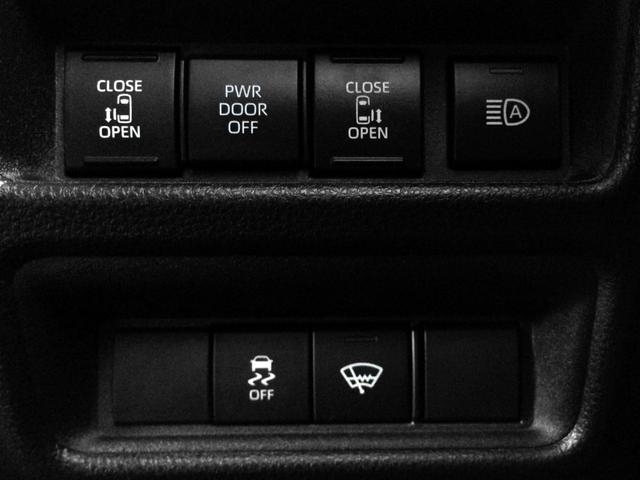 シエンタ ハイブリッドＺ　／４ＷＤ／ＨＤＭＩ・純正ナビＴＶ／純正フリップダウンモニター／バックカメラ／両電動ドア／プリクラッシュ／障害物センサー／１５００Ｗコンセント／シートカバー／３列７人／関東１オナ／記録簿／禁煙／保証継承（19枚目）