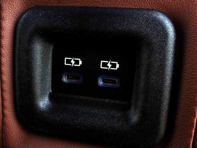 シエンタ ハイブリッドＺ　／４ＷＤ／ＨＤＭＩ・純正ナビＴＶ／純正フリップダウンモニター／バックカメラ／両電動ドア／プリクラッシュ／障害物センサー／１５００Ｗコンセント／シートカバー／３列７人／関東１オナ／記録簿／禁煙／保証継承（21枚目）