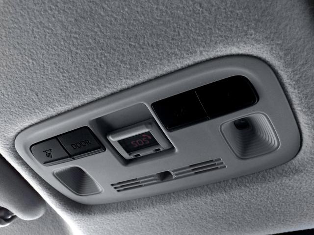 シエンタ ハイブリッドＺ　／４ＷＤ／ＨＤＭＩ・純正ナビＴＶ／純正フリップダウンモニター／バックカメラ／両電動ドア／プリクラッシュ／障害物センサー／１５００Ｗコンセント／シートカバー／３列７人／関東１オナ／記録簿／禁煙／保証継承（29枚目）