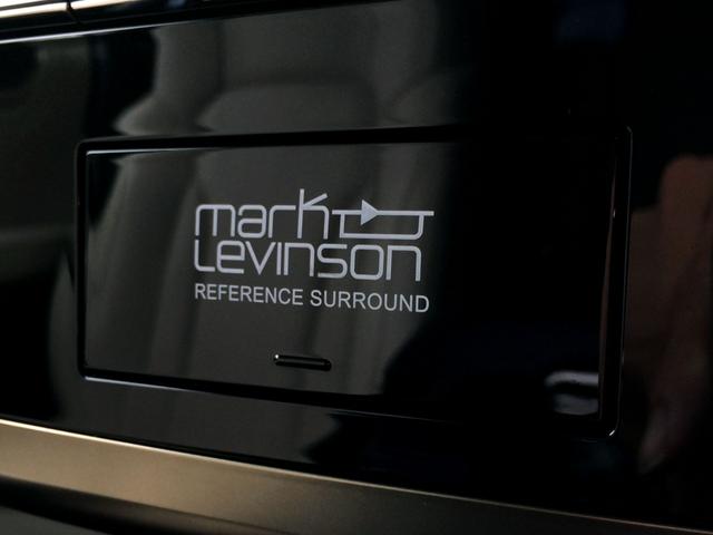マークレビンソンサウンドシステム搭載で、レクサス最多２５　個のスピーカーを最適に配置！大迫力の音響システムです！