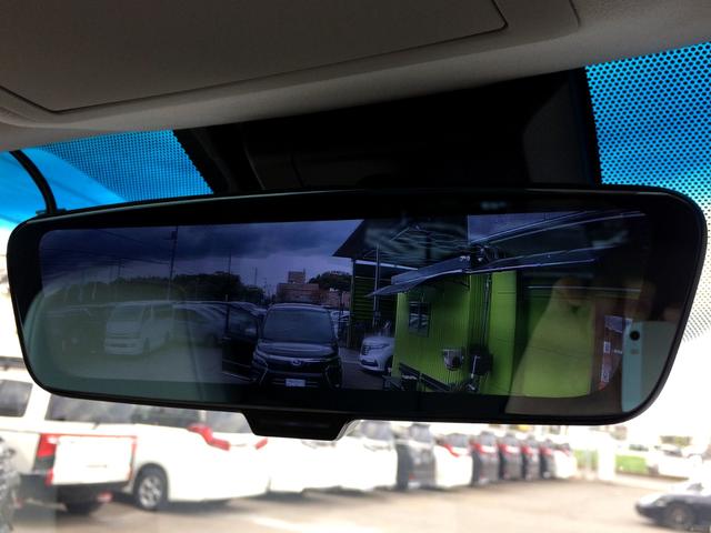 今じゃ欠かせないドラレコはインナーミラー型のドラレコが装備されています！