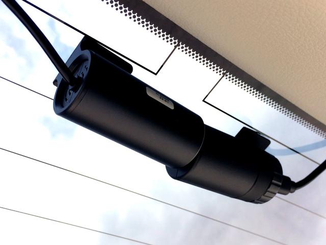 今じゃ欠かせないドラレコはインナーミラー型のドラレコが装備されています！