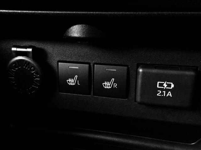 ライズ Ｚ　／４ＷＤ／バール×ブラック・ツートンルーフ／純正ナビＴＶ／バックカメラ／ＵＳＢポート／シートヒーター／プリクラッシュ／レーダークルーズ／ＦＲ障害物センサー／１オナ／記録簿／禁煙車／全国１年保証（4枚目）