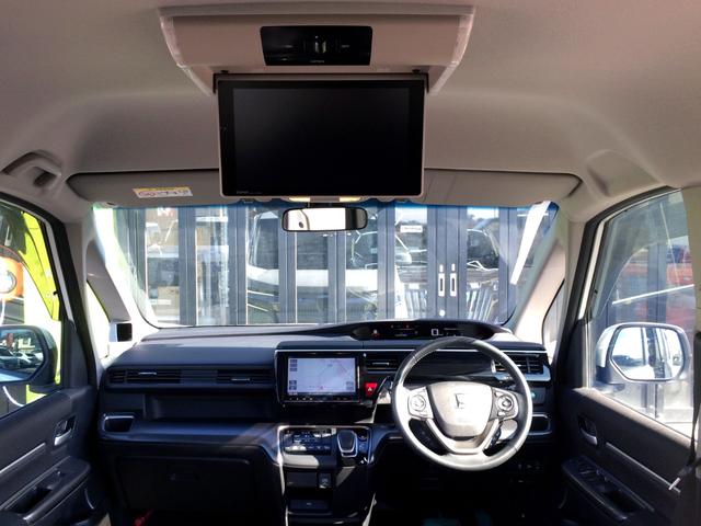 ステップワゴンスパーダ スパーダハイブリッド　Ｇ　ホンダセンシング　／ＨＤＭＩ・純正９インチナビＴＶ／純正フリップダウンモニター／バックカメラ／両電動ドア／ホンダセンシング／わくわくゲート／ＵＳＢポート／シートバックテーブル／禁煙車／全国１年保証（2枚目）