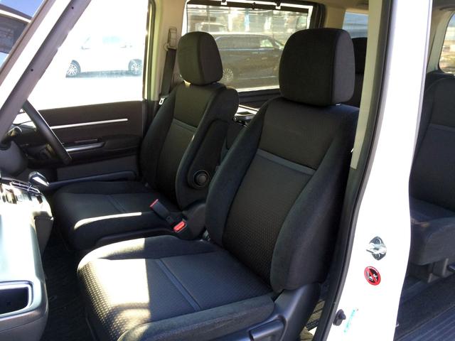 ステップワゴンスパーダ スパーダハイブリッド　Ｇ　ホンダセンシング　／ＨＤＭＩ・純正９インチナビＴＶ／純正フリップダウンモニター／バックカメラ／両電動ドア／ホンダセンシング／わくわくゲート／ＵＳＢポート／シートバックテーブル／禁煙車／全国１年保証（9枚目）