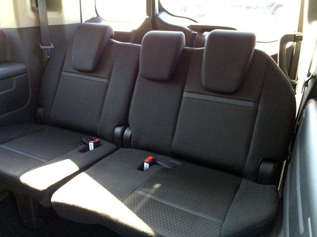 ステップワゴンスパーダ スパーダハイブリッド　Ｇ　ホンダセンシング　／ＨＤＭＩ・純正９インチナビＴＶ／純正フリップダウンモニター／バックカメラ／両電動ドア／ホンダセンシング／わくわくゲート／ＵＳＢポート／シートバックテーブル／禁煙車／全国１年保証（11枚目）