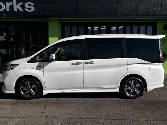 ステップワゴンスパーダ スパーダハイブリッド　Ｇ　ホンダセンシング　／ＨＤＭＩ・純正９インチナビＴＶ／純正フリップダウンモニター／バックカメラ／両電動ドア／ホンダセンシング／わくわくゲート／ＵＳＢポート／シートバックテーブル／禁煙車／全国１年保証（17枚目）