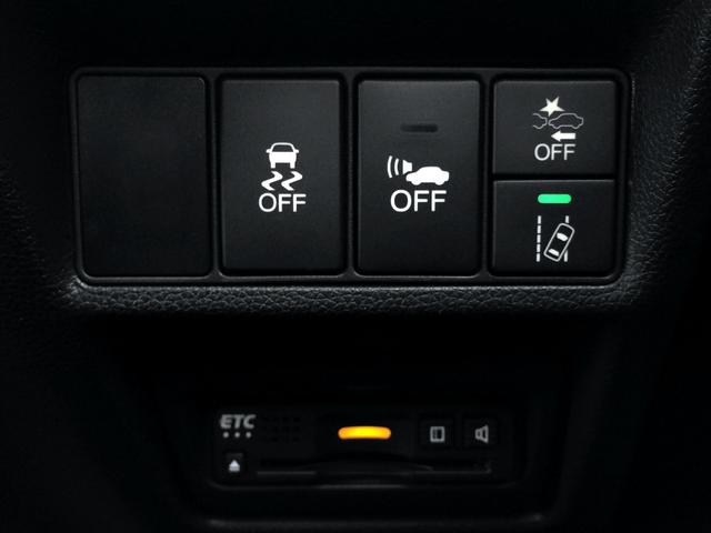 ステップワゴンスパーダ スパーダハイブリッド　Ｇ　ホンダセンシング　／ＨＤＭＩ・純正９インチナビＴＶ／純正フリップダウンモニター／バックカメラ／両電動ドア／ホンダセンシング／わくわくゲート／ＵＳＢポート／シートバックテーブル／禁煙車／全国１年保証（19枚目）