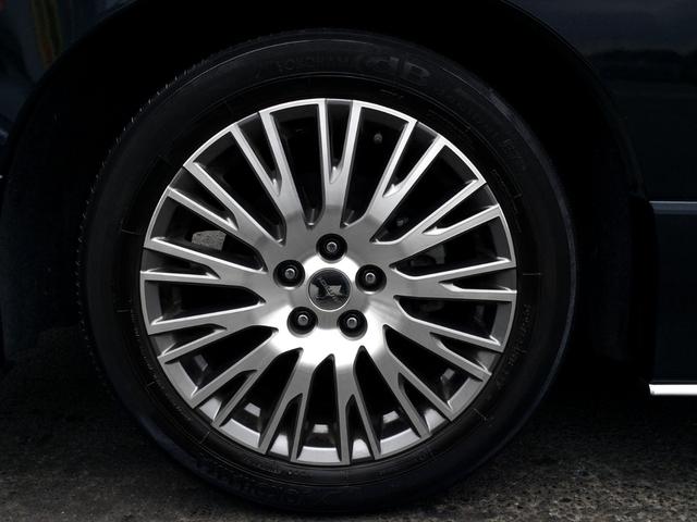 エルグランド オーテック　／４ＷＤ／Ｗサンルーフ／オーテックエアロ＆専用レザーシート／シートヒーター／純正１０インチナビ／純正フリップダウンモニター／全周囲カメラ／電動ゲート／両電動ドア／１オナ／記録簿／禁煙車／全国１年保証（6枚目）