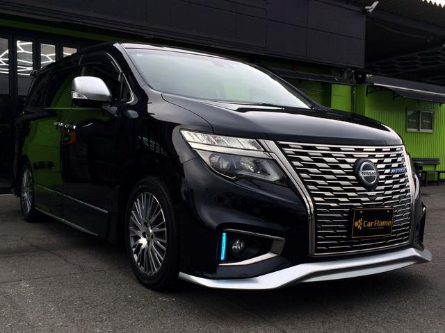 エルグランド オーテック　／４ＷＤ／Ｗサンルーフ／オーテックエアロ＆専用レザーシート／シートヒーター／純正１０インチナビ／純正フリップダウンモニター／全周囲カメラ／電動ゲート／両電動ドア／１オナ／記録簿／禁煙車／全国１年保証（7枚目）