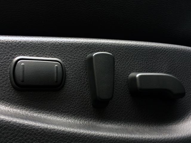 エルグランド オーテック　／４ＷＤ／Ｗサンルーフ／オーテックエアロ＆専用レザーシート／シートヒーター／純正１０インチナビ／純正フリップダウンモニター／全周囲カメラ／電動ゲート／両電動ドア／１オナ／記録簿／禁煙車／全国１年保証（20枚目）