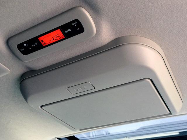 エルグランド オーテック　／４ＷＤ／Ｗサンルーフ／オーテックエアロ＆専用レザーシート／シートヒーター／純正１０インチナビ／純正フリップダウンモニター／全周囲カメラ／電動ゲート／両電動ドア／１オナ／記録簿／禁煙車／全国１年保証（42枚目）