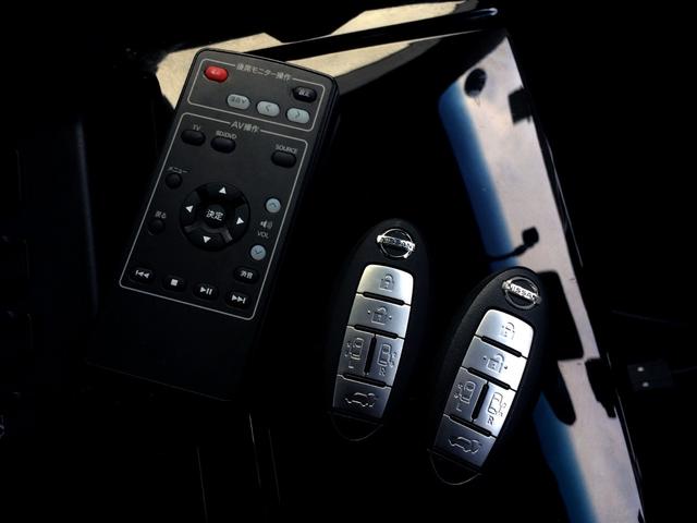 エルグランド オーテック　／４ＷＤ／Ｗサンルーフ／オーテックエアロ＆専用レザーシート／シートヒーター／純正１０インチナビ／純正フリップダウンモニター／全周囲カメラ／電動ゲート／両電動ドア／１オナ／記録簿／禁煙車／全国１年保証（47枚目）