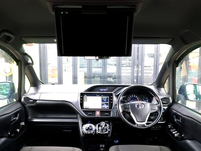 ノア ハイブリッドG /純正10インチナビ/純正フリップダウンモニター/バックカメラ/両電動ドア/プリクラッシュ/シートヒーター/コムテック前後ドラレコ/1500Wコンセント/クルコン/社外AW/禁煙車/全国1年保証(2枚目)