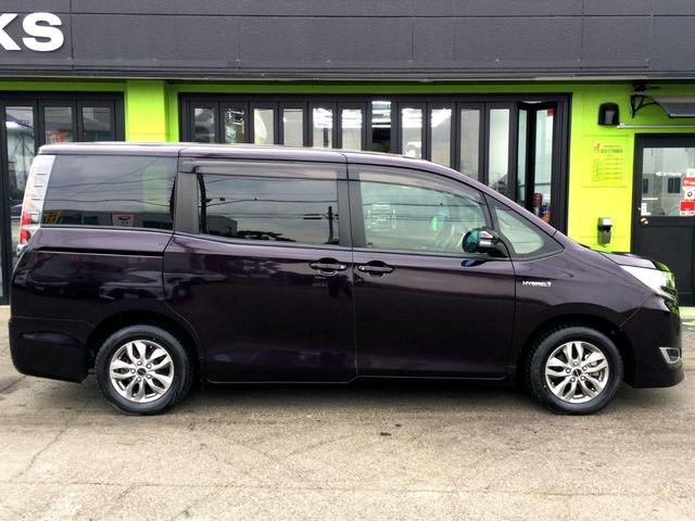 ノア ハイブリッドG /純正10インチナビ/純正フリップダウンモニター/バックカメラ/両電動ドア/プリクラッシュ/シートヒーター/コムテック前後ドラレコ/1500Wコンセント/クルコン/社外AW/禁煙車/全国1年保証(21枚目)