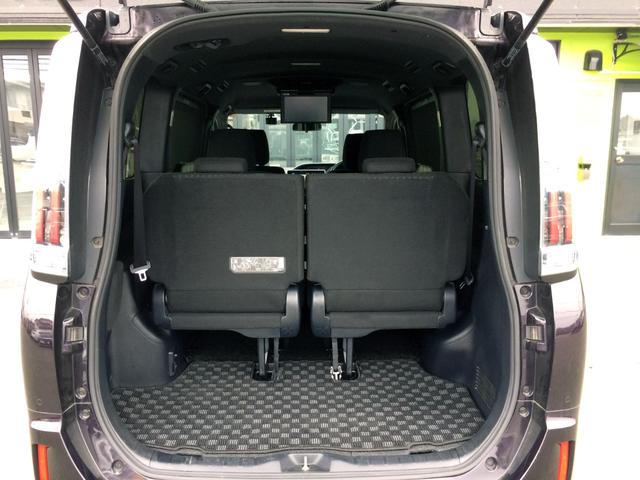 ノア ハイブリッドG /純正10インチナビ/純正フリップダウンモニター/バックカメラ/両電動ドア/プリクラッシュ/シートヒーター/コムテック前後ドラレコ/1500Wコンセント/クルコン/社外AW/禁煙車/全国1年保証(40枚目)