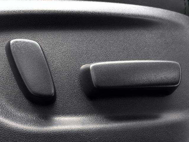 アルファード ３．５ＳＣ　／４ＷＤ／純正１０インチナビ／純正フリップダウンモニター／バックカメラ／デジタルインナーミラー／黒革エグゼクティブパワーシート／シートエアコン／前後ドラレコ／３眼シーケンシャル／禁煙車／全国１年保証（12枚目）