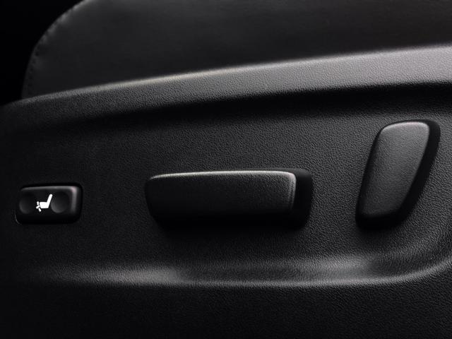 アルファード ３．５ＳＣ　／４ＷＤ／純正１０インチナビ／純正フリップダウンモニター／バックカメラ／デジタルインナーミラー／黒革エグゼクティブパワーシート／シートエアコン／前後ドラレコ／３眼シーケンシャル／禁煙車／全国１年保証（13枚目）