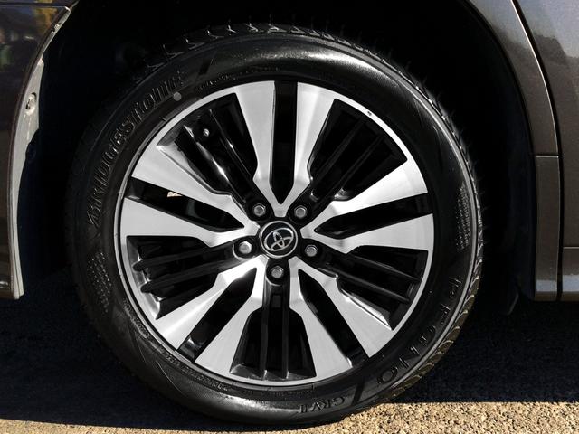 アルファード ３．５ＳＣ　／４ＷＤ／純正１０インチナビ／純正フリップダウンモニター／バックカメラ／デジタルインナーミラー／黒革エグゼクティブパワーシート／シートエアコン／前後ドラレコ／３眼シーケンシャル／禁煙車／全国１年保証（19枚目）