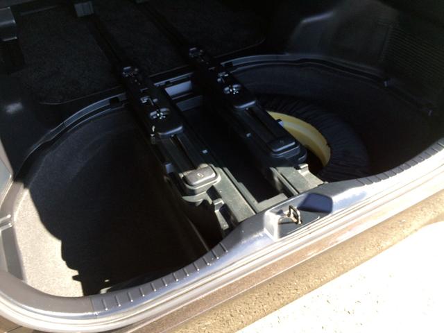 アルファード ３．５ＳＣ　／４ＷＤ／純正１０インチナビ／純正フリップダウンモニター／バックカメラ／デジタルインナーミラー／黒革エグゼクティブパワーシート／シートエアコン／前後ドラレコ／３眼シーケンシャル／禁煙車／全国１年保証（54枚目）