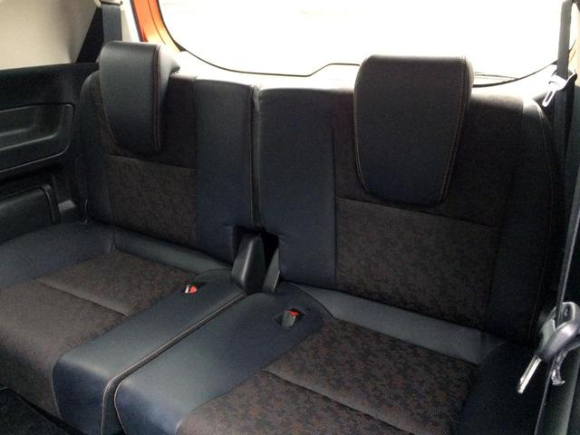 フリードハイブリッド ハイブリッド・クロスターホンダセンシング /クロスター専用装備/純正9インチナビ/フリップダウンモニター/バックカメラ/ハーフレザーシート/シートヒーター/両電動ドア/ホンダセンシング/純正ドラレコ/1オナ/記録簿/禁煙車/全国1年保証(9枚目)