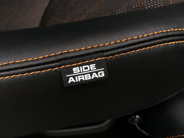 フリードハイブリッド ハイブリッド・クロスターホンダセンシング /クロスター専用装備/純正9インチナビ/フリップダウンモニター/バックカメラ/ハーフレザーシート/シートヒーター/両電動ドア/ホンダセンシング/純正ドラレコ/1オナ/記録簿/禁煙車/全国1年保証(30枚目)