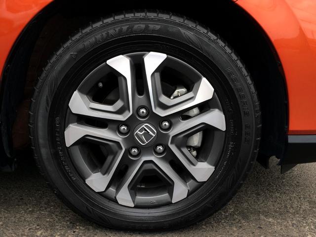 フリードハイブリッド ハイブリッド・クロスターホンダセンシング /クロスター専用装備/純正9インチナビ/フリップダウンモニター/バックカメラ/ハーフレザーシート/シートヒーター/両電動ドア/ホンダセンシング/純正ドラレコ/1オナ/記録簿/禁煙車/全国1年保証(35枚目)