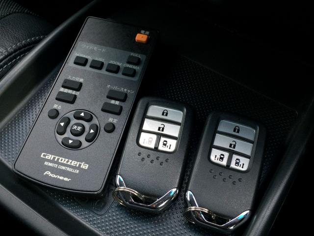 フリードハイブリッド ハイブリッド・Ｇホンダセンシング　／ＨＤＭＩ・カロッツェリアＳＤナビＴＶ／フリップダウンモニター／バックカメラ／純正ＦＲドラレコ／ハーフレザーシート／純正１５ＡＷ／両電動ドア／ホンダセンシング／東京１オナ／記録簿／禁煙車／全国１年保証（24枚目）