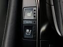 シフトあたりには運転席から操作可能なシートヒーター、シートエアコン完備です!