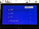 YouTubeなど見れちゃうHDMI、フルセグTV、ブルートゥースオーディオなど、様々なメディア再生対応の純正10.5インチナビTV!バックカメラも鮮明で見やすいです!
