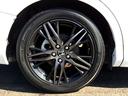 スタイリッシュなガンメタポリッシュの純正18インチアルミ!