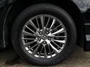 ラグジュアリーな純正専用スパッタリングの17インチアルミ、タイヤはブリジストン・レグノ8分山良好!