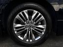 スタイリッシュな純正18インチアルミにTOYOタイヤ7分山良好!