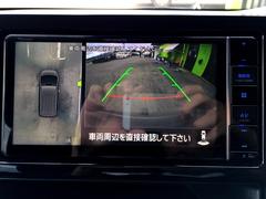 ＨＤＭＩ対応、フルセグＴＶ、ＣＤ・ＤＶＤ、ブルートゥースオーディオなど、多彩なメディアで人気のカロッツエリアＳＤナビＴＶ！！全周囲カメラも見やすいです！ 4