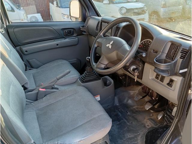 当店は提携民間車検場で車検整備を実施致します！丁寧な作業なので安心感も高いと思います。