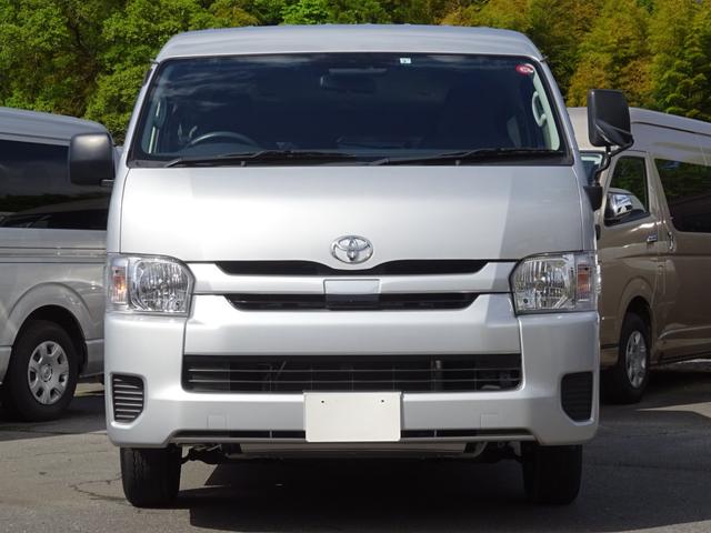DX 4WD パワースライドドア 純正ナビ バックカメラ ETC 後席モニター 10人乗り(31枚目)