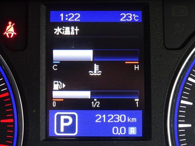 GX オートスライドドア LEDヘッドランプ アラウンドビューモニター 社外後席モニター 純正ナビ ドライブレコーダー ETC 10人乗り(3枚目)