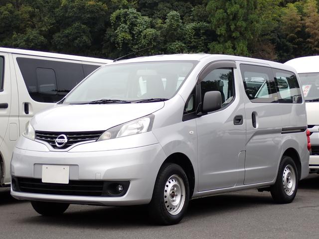 ＮＶ２００バネットバン ＤＸ　和光工業パワーリフト付　昇降能力３５０ｋｇ　荷室板張り加工　純正フォグランプ　カラードバンパー（2枚目）