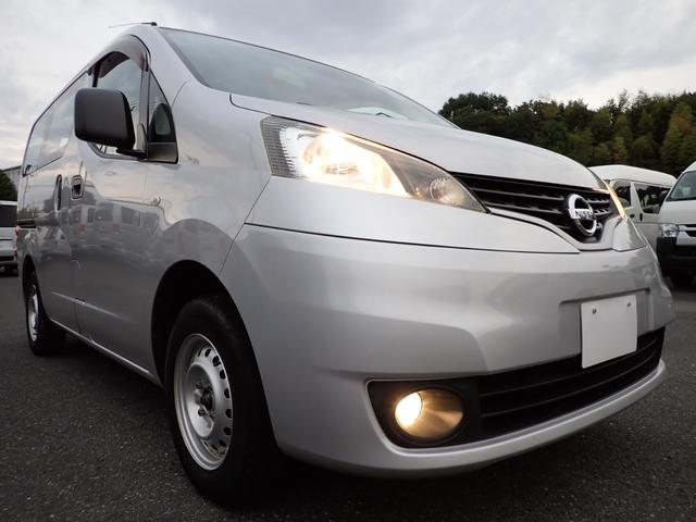 ＮＶ２００バネットバン ＤＸ　和光工業パワーリフト付　昇降能力３５０ｋｇ　荷室板張り加工　純正フォグランプ　カラードバンパー（51枚目）