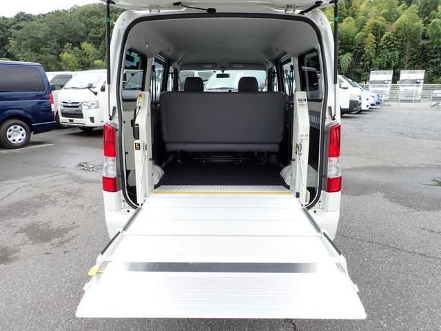 タウンエースバン GL 和光工業パワーリフト付 昇降能力400kg ラッシングレール ラッシングベルト 社外メモリーナビ ETC(6枚目)
