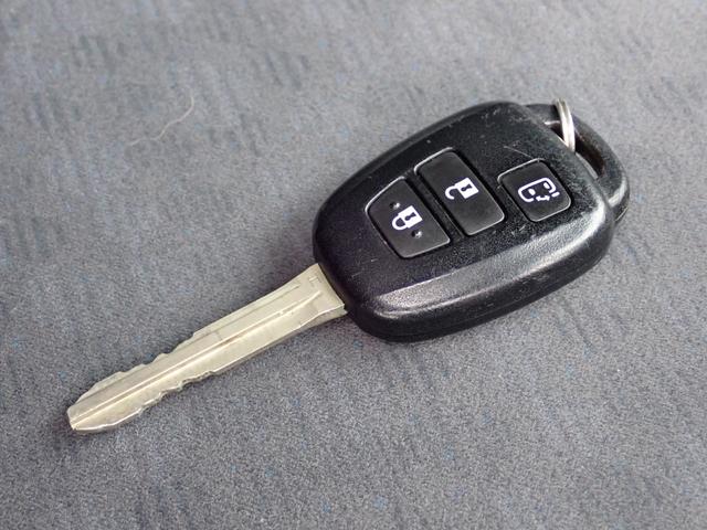 ハイエースワゴン GL 送迎仕様車 パワースライドドア オートステップ 純正ナビTV バックカメラ ETC 後席モニター 10人乗り(42枚目)