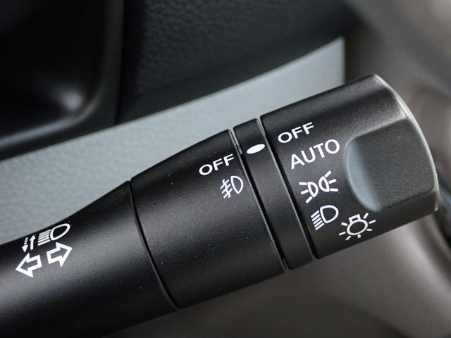 ＮＶ３５０キャラバンワゴン ＧＸ　オートスライドドア　純正ナビＴＶ　バックカメラ　ＥＴＣ　ナビ連動ドライブレコーダー　１０人乗り（35枚目）