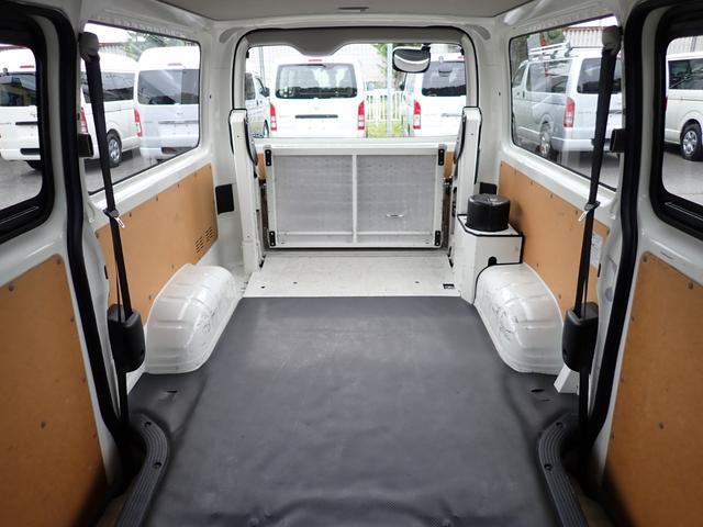 レジアスエースバン ロングＤＸ　トヨタ車体パワーリフト付　昇降能力２６０ｋｇ　両側スライドドア　ＥＴＣ２．０　禁煙車（20枚目）