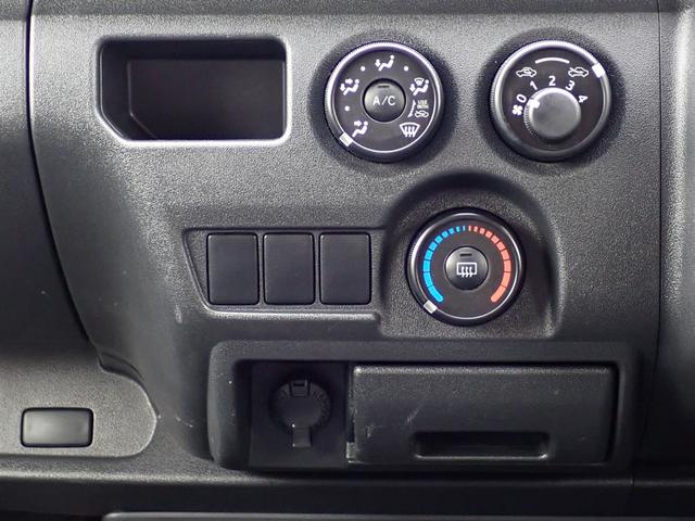 レジアスエースバン ロングＤＸ　トヨタ車体パワーリフト付　昇降能力２６０ｋｇ　両側スライドドア　ＥＴＣ２．０　禁煙車（33枚目）