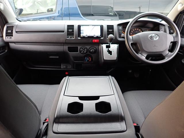 ハイエースバン ロングＤＸ　トヨタ車体パワーリフト付　昇降能力３００ｋｇ　荷室板張り加工　ラッシングレール　社外ナビＴＶ　バックカメラ　ＥＴＣ　ドライブレコーダー（12枚目）