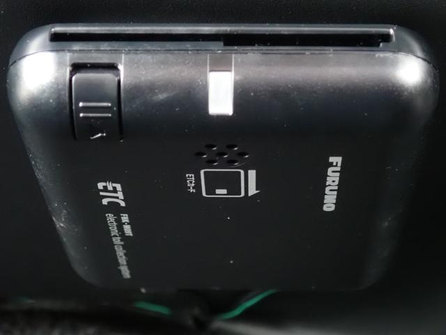 ハイエースバン ロングＤＸ　トヨタ車体パワーリフト付　昇降能力３００ｋｇ　荷室板張り加工　ラッシングレール　社外ナビＴＶ　バックカメラ　ＥＴＣ　ドライブレコーダー（37枚目）