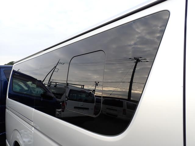 ハイエースバン ロングＤＸ　トヨタ車体パワーリフト付　昇降能力３００ｋｇ　荷室板張り加工　ラッシングレール　社外ナビＴＶ　バックカメラ　ＥＴＣ　ドライブレコーダー（55枚目）