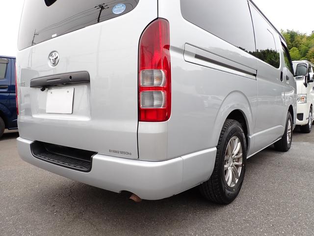 ハイエースバン ロングＤＸ　トヨタ車体パワーリフト付　昇降能力３００ｋｇ　荷室板張り加工　ラッシングレール　社外ナビＴＶ　バックカメラ　ＥＴＣ　ドライブレコーダー（69枚目）